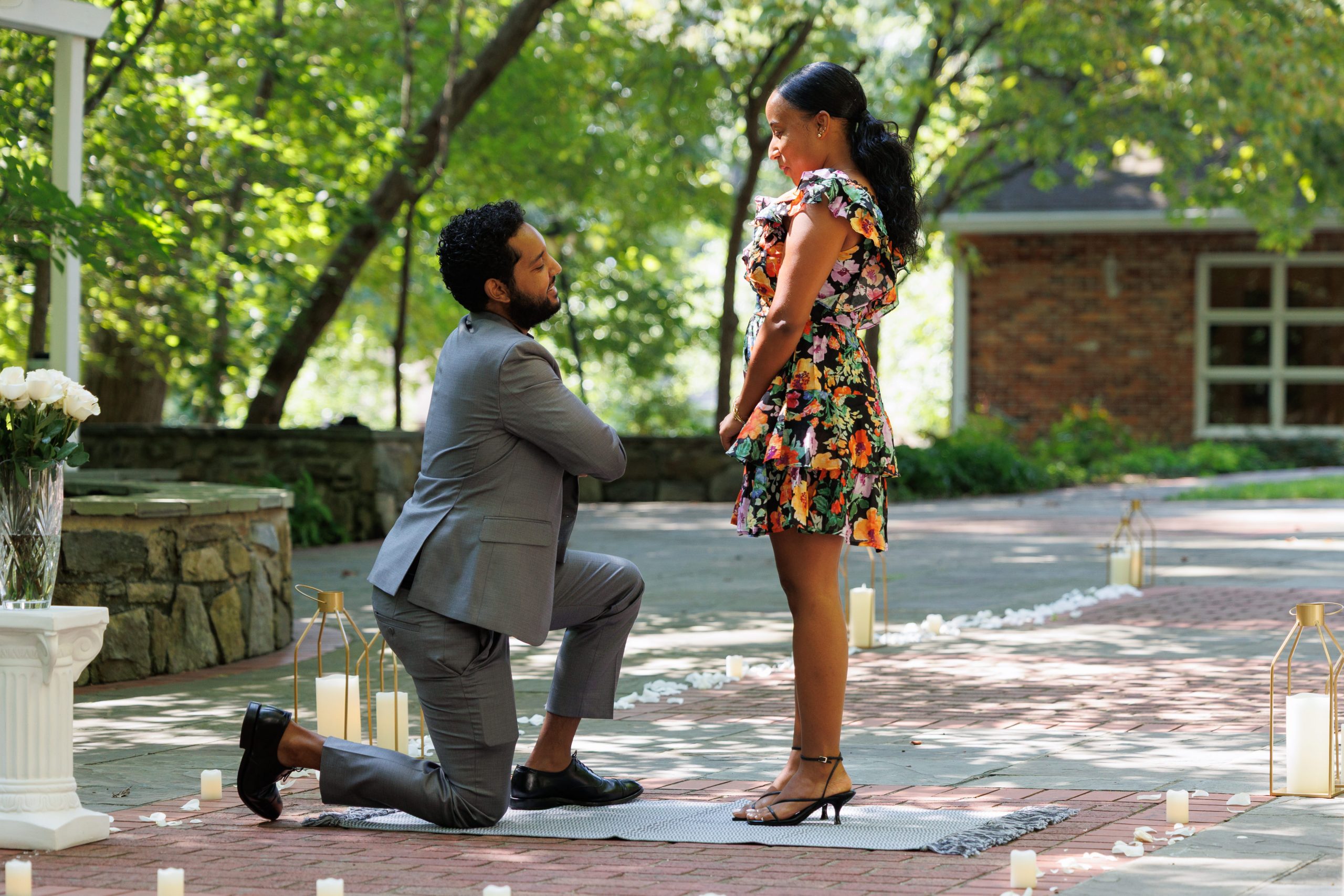 Daniel proposing to Alicia at Rockwood Manor Park in Potomac, Maryland